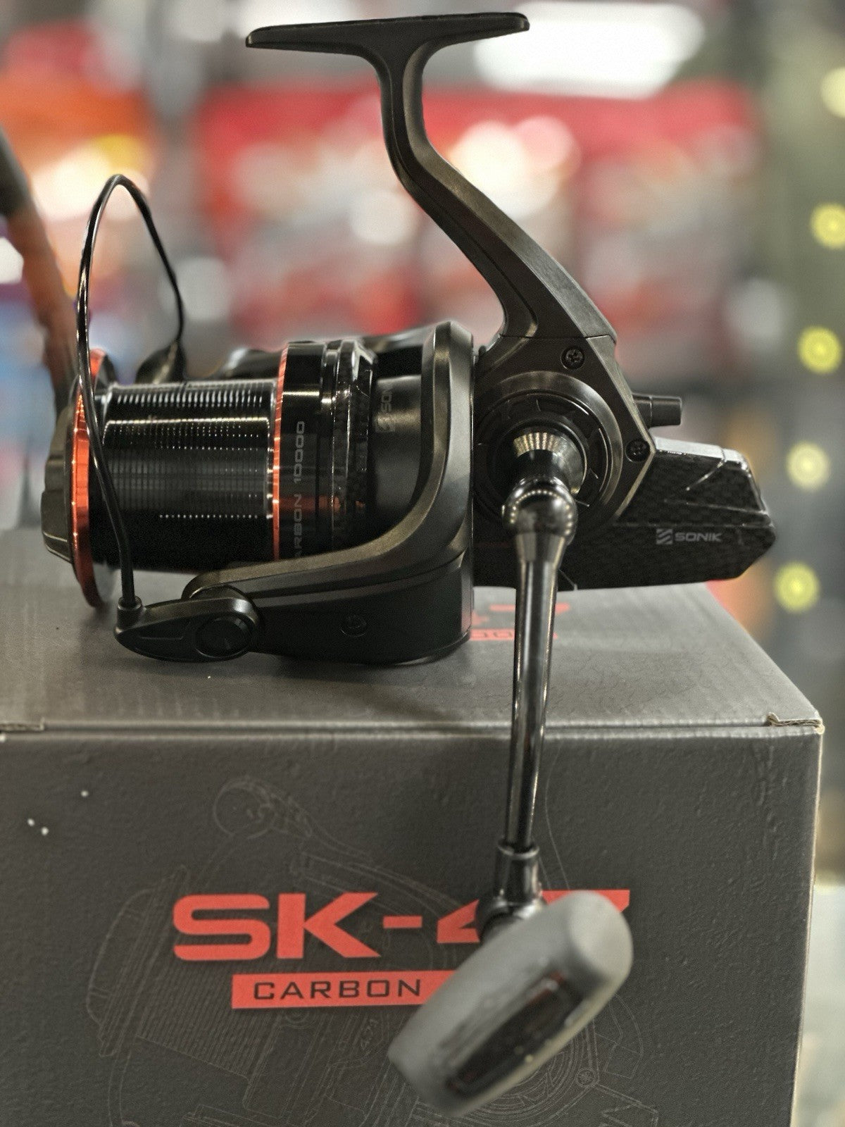 2 X Sonik SK-47 Carbon 10000 Big Pit Carp Reel