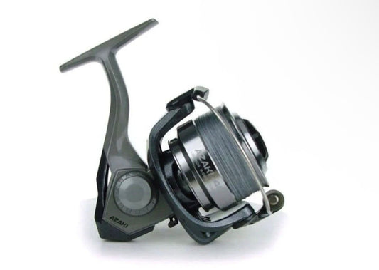 Okuma Azaki 30 pre loaded with Braided Line Predator lure fishing